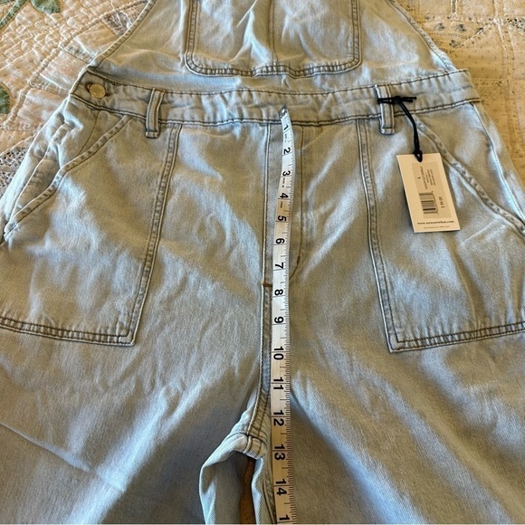 NWT WeWoreWhat slouchy slit overalls light wash high rise straight leg split hem - Picture 13 of 15